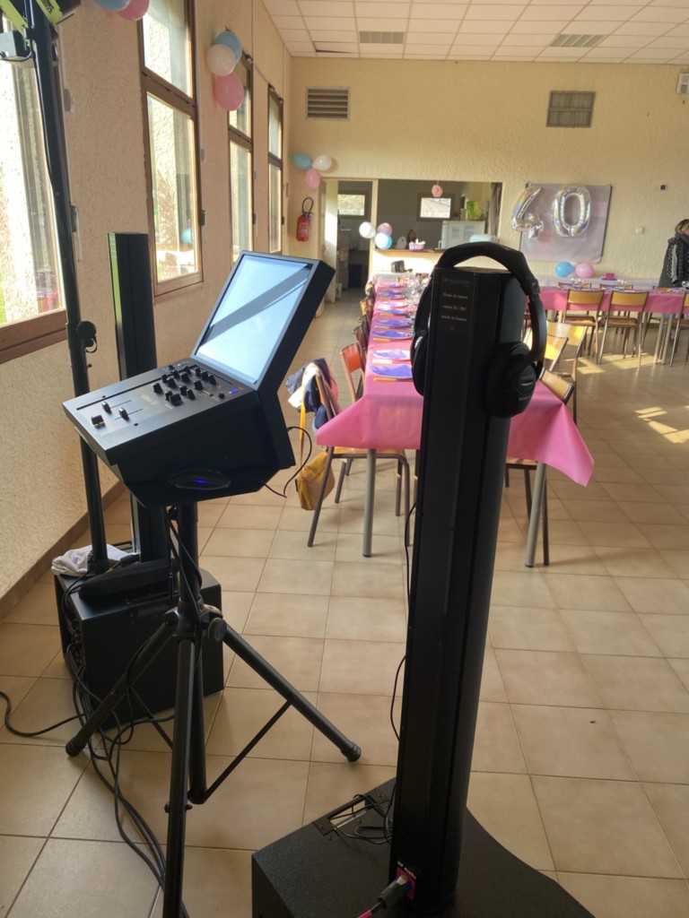 DJ